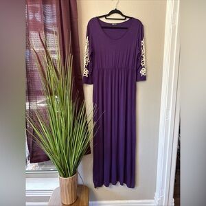 #738 Heimish USA Purple crochet sleeve maxi dress With Pockets size large
